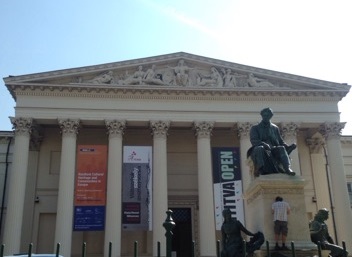 006-REACH banner at Hungarian National Museum